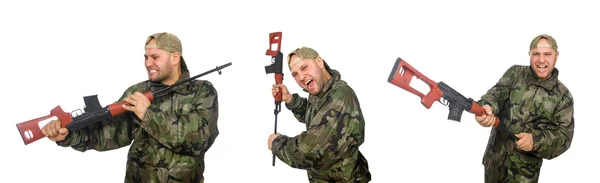 Soldat mit Scharfschützengewehr isoliert auf weiß — Stockfoto