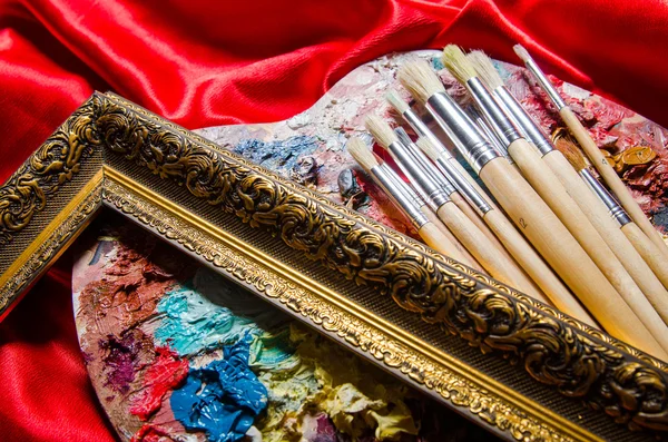 Tavolozza degli artisti nel concetto di arte — Foto Stock