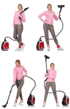 Elektrikli süpürgesi beyaz olan genç bir kadın.