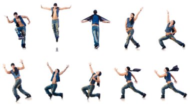 Dansçı beyaz üzerinde dans ediyor