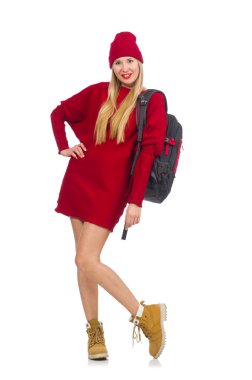 Kırmızı elbiseli güzel bir kız ve beyaz bir sırt çantası.