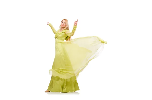 Mujer joven en vestido verde largo elegante aislado en blanco — Foto de Stock