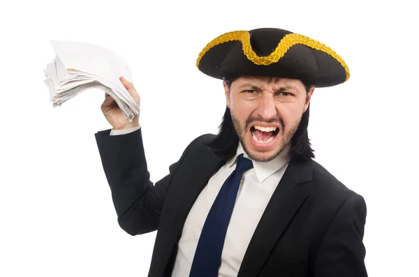 Piratenunternehmer hält Papiere isoliert auf weißem Grund — Stockfoto