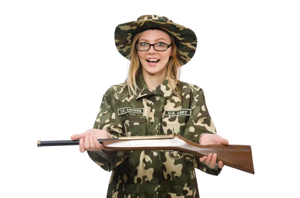 Chica en uniforme militar sosteniendo el arma aislada en blanco — Foto de Stock