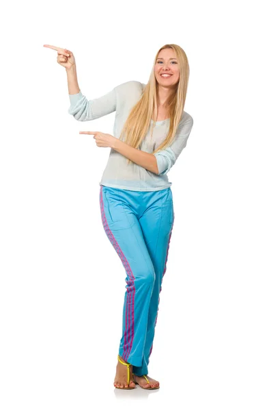 Mujer joven con pantalones de entrenamiento azules aislados en blanco — Foto de Stock