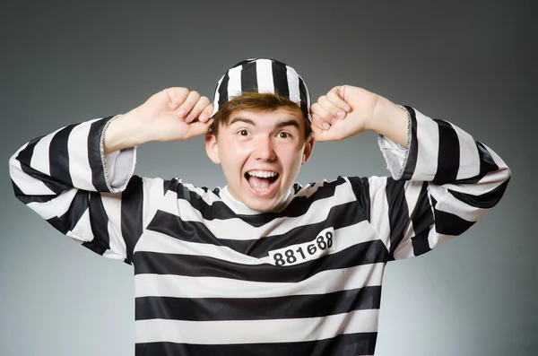 Divertente prigioniero in carcere concetto — Foto Stock