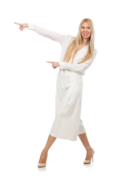 Modelo de cabelo loiro em elegantes calças queimadas isoladas em branco Imagem De Stock