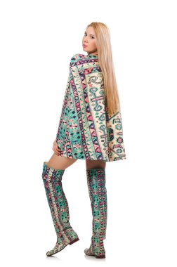 Azerbaycan halı elementlerinin izole edildiği bir elbise.