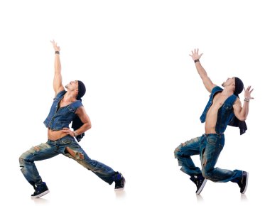 Dansçı beyaz üzerinde dans ediyor