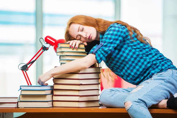 Young female student preparing for exams — Stock Photo, Image