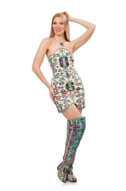 Azerbaycan halı elemanları ile elbise modeli