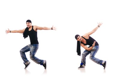 Dansçı beyaz üzerinde dans ediyor