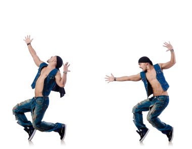 Dansçı beyaz üzerinde dans ediyor