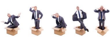 İnsan ve kutularla fotoğraf kolajı