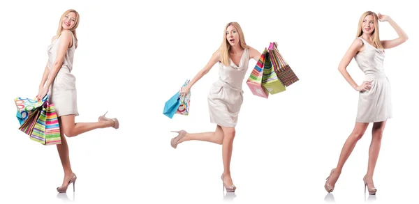 Aantrekkelijke vrouw na het goede winkelen — Stockfoto