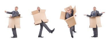 İnsan ve kutularla fotoğraf kolajı