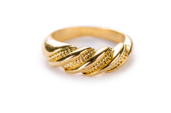Zlatý prsten izolované na bílém pozadí — Stock fotografie