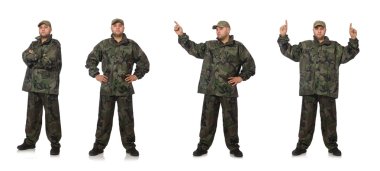 Asker üniformalı genç adam, beyazlar içinde.