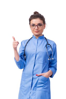 Kadın doktor beyazları izole etti.