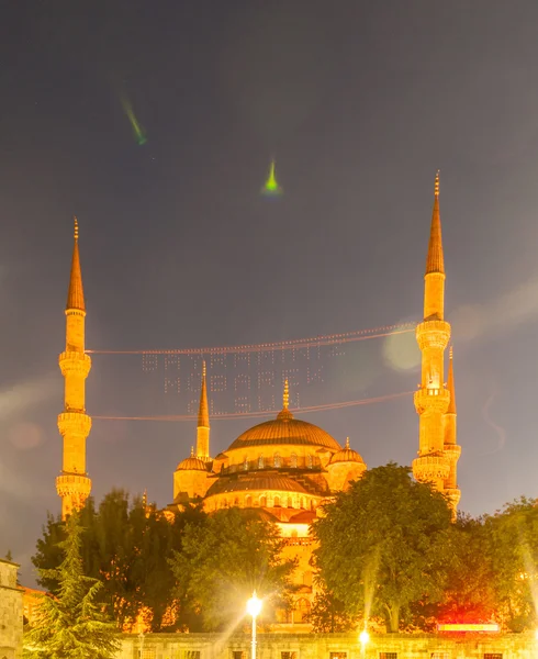 터키 도시 이스탄불에서 유명한 모스크 — 스톡 사진