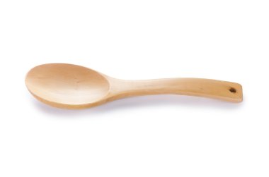 Tahta kaşık beyaz üzerine izole