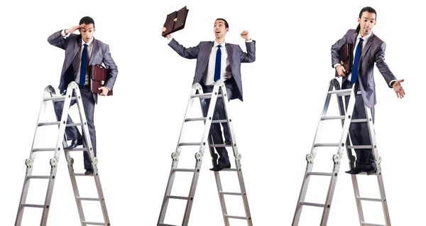 Zakenman klimmend op de ladder geïsoleerd op wit — Stockfoto