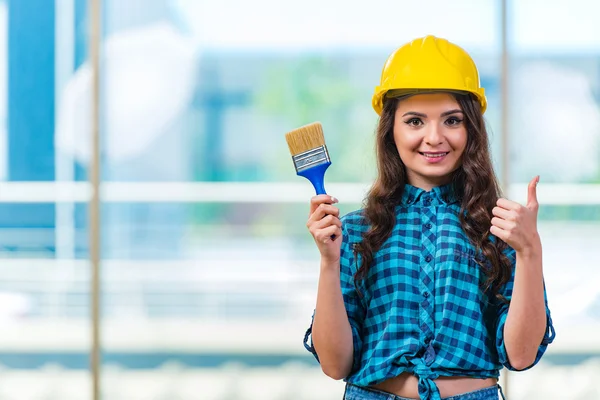 Nice jovem mulher dor de trabalho — Fotografia de Stock