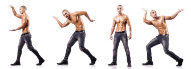 Yırtılmış adam sanal engeli itiyor