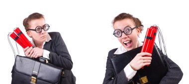 Dinamit çubuğu olan kadın iş kadını beyaza izole edilmiş.