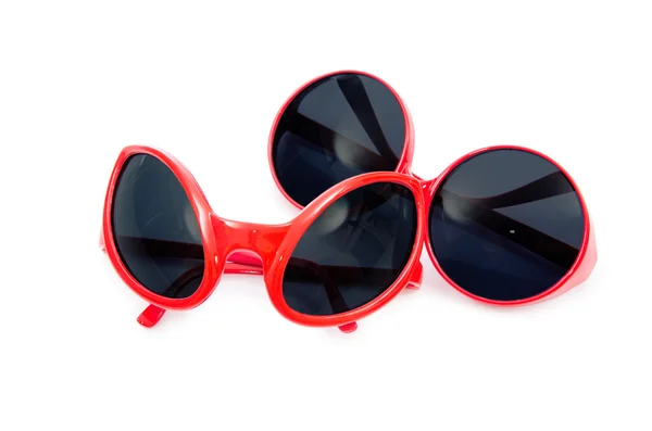 Czerwone okulary przeciwsłoneczne izolowane na białym — Zdjęcie stockowe