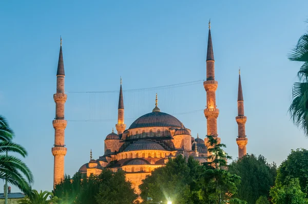 Slavná mešita v turecké město Istanbul — Stock fotografie