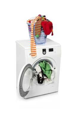 Çamaşır Makinesi Beyaz Arkaplanda İzole Edildi