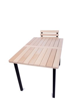 Üzerinde beyaz izole masa mobilya