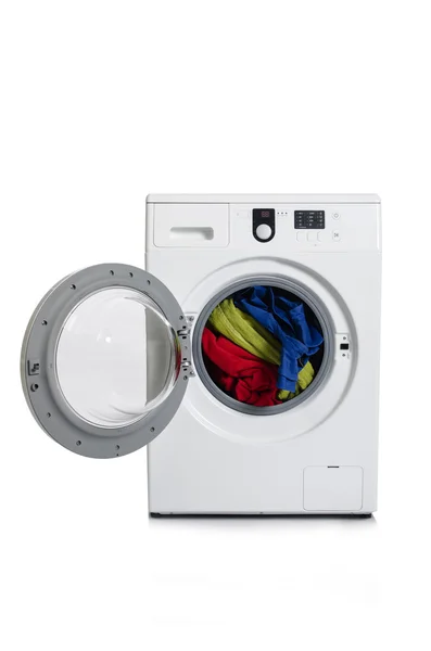 Çamaşır Makinesi Beyaz Arkaplanda İzole Edildi — Stok fotoğraf