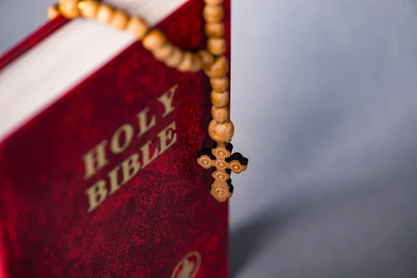 Bible and cross in religious concept — Stock Photo, Image