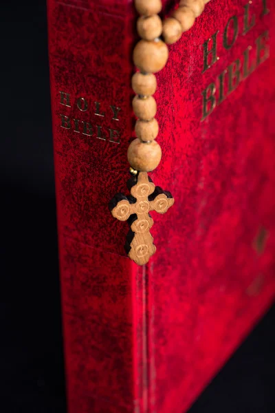 Bible and cross in religious concept — Stock Photo, Image