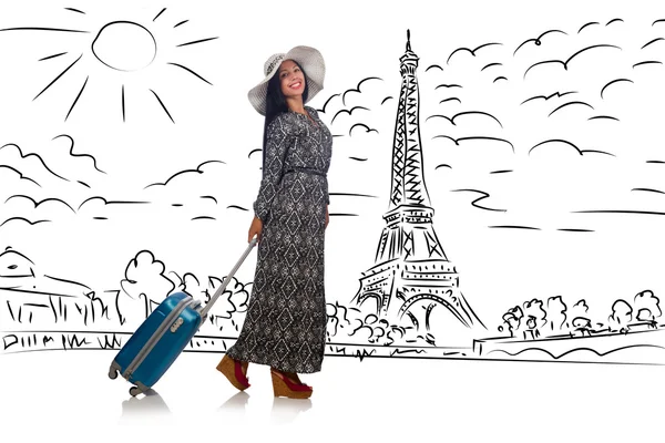 Молодая женщина едет в Париж — стоковое фото