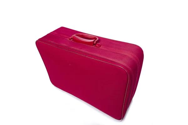 Röda resväska isolerat på den vita bakgrunden — Stockfoto
