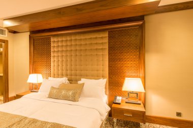 Modern otel Oda büyük Yataklı