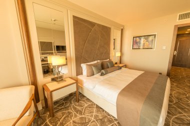 Modern otel Oda büyük Yataklı