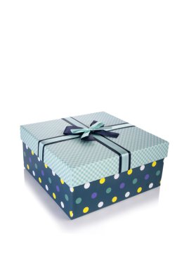 Beyaz arka plan üzerinde izole Giftboxes