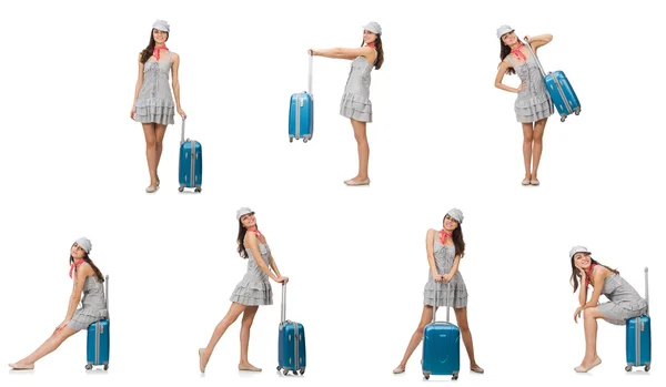 Donna viaggiante con valigia isolata su bianco — Foto Stock