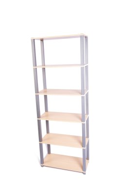 Beyaz arka plan üzerinde izole ofis raf