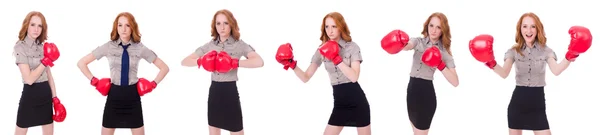 Collage einer Geschäftsfrau mit Boxhandschuhen auf Weiß — Stockfoto