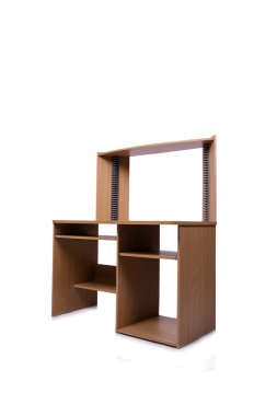 Beyaz arka plan üzerinde izole bilgisayar ev büro