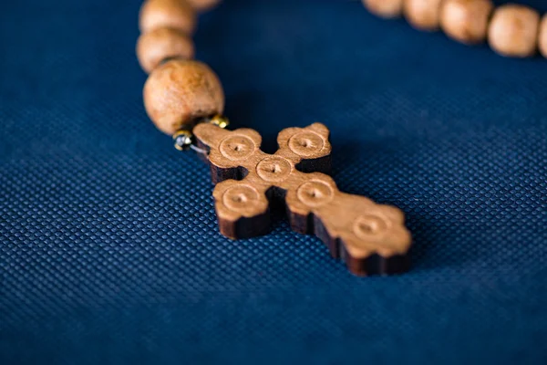 Bible and cross in religious concept — Stock Photo, Image