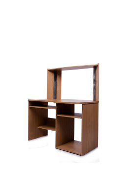 Beyaz arka plan üzerinde izole bilgisayar ev büro