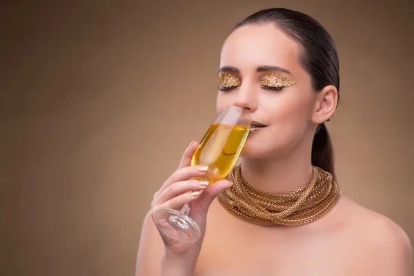Young woman with champagne glass — Stock Photo, Image