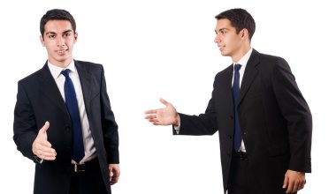 Genç işadamı beyazda izole edilmiş