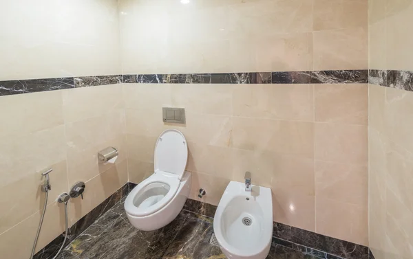 Toilet van modern interieur — Stockfoto